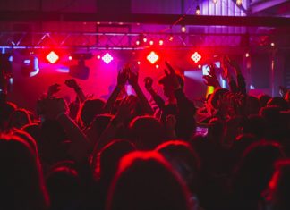 En İyi Dans Şarkıları ve Türkçe Rap Müzikler