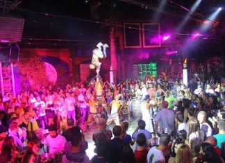 En Yeni Yabancı Müzikler Kurumsal Dijital Pazarlamada Müziğin Gücü: Beni Dinlet ile Markanızı Öne Çıkarın