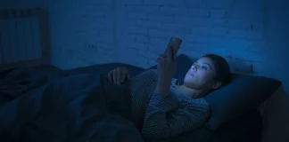Yatmaya Hazır mısınız? Mavi Işığın Uykunuzu Bozmasını Nasıl Durdurabilirsiniz