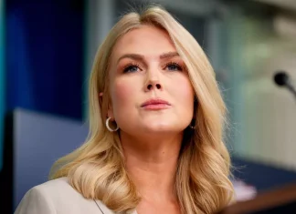 Trump’ın danışmanı Karoline Leavitt’in en sevdiği uygun fiyatlı makyaj malzemelerini açıkladı