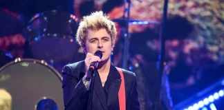 Billie Joe Armstrong, Perry Farrell’in Green Day’i ‘Erkek Grubu’ Olarak Görmediğini, Grubun ’94 Lollapalooza Kadrosundan Çıkarılmasını Engellemeye Çalıştığını Söyledi