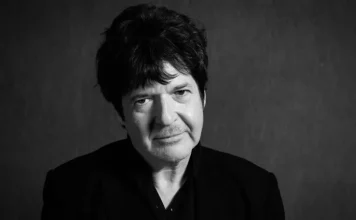 Clem Burke’ün Ölüm Nedeni: Sarışın Davulcu Nasıl Öldü