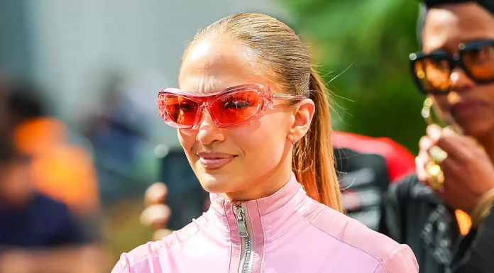 Jennifer Lopez: Işıklar Altında Hız Tutkusu